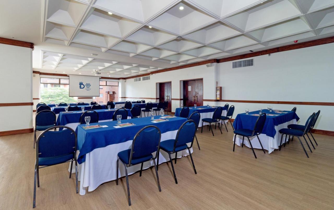 Hotel Dann Carlton Belfort Медельин Экстерьер фото Meeting room