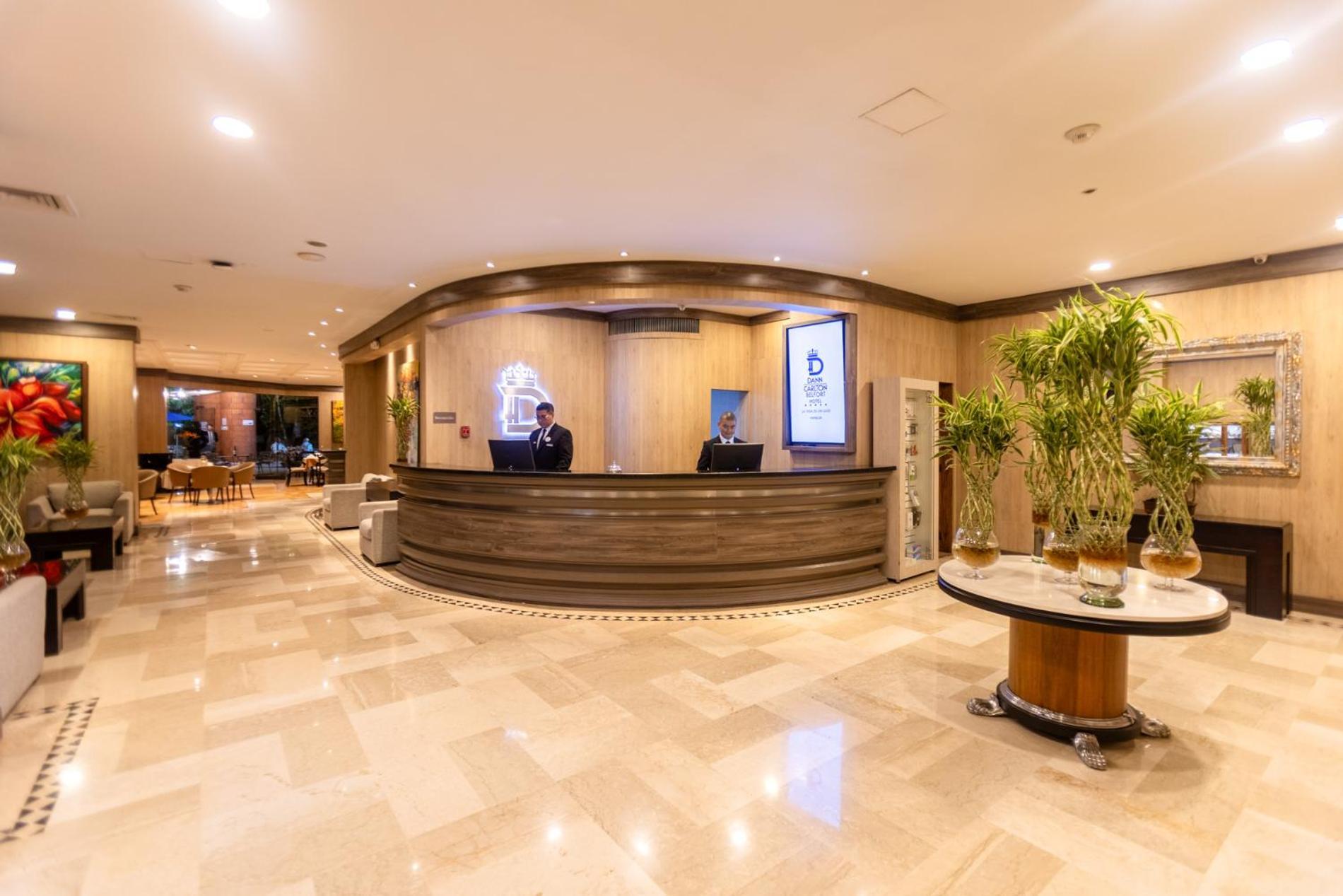 Hotel Dann Carlton Belfort Медельин Экстерьер фото Lobby
