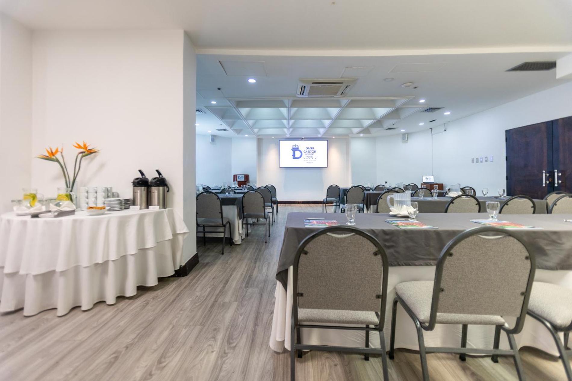 Hotel Dann Carlton Belfort Медельин Экстерьер фото Meeting room